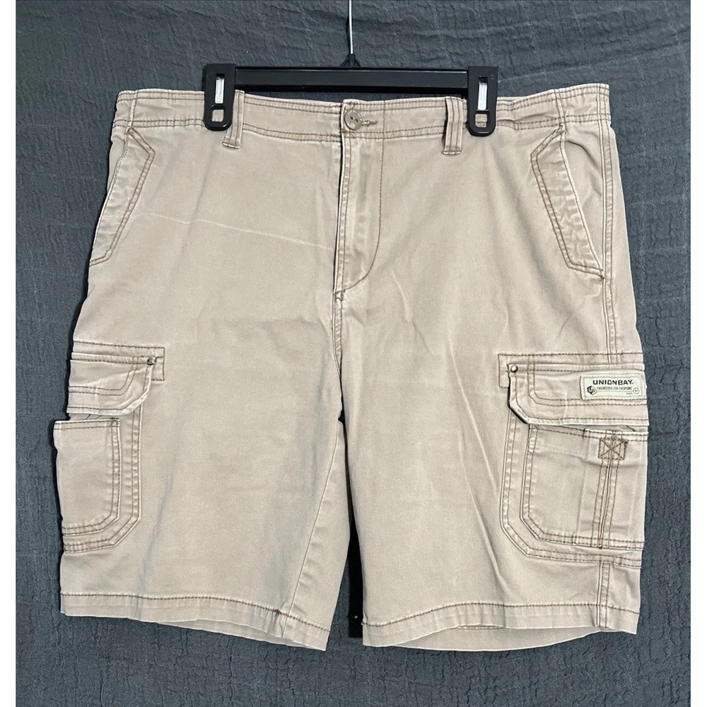 UnionBay Cargo Shorts‎ Men 40 Waste,  Beige, Gorpcore Hiking Zip Pkt Skater